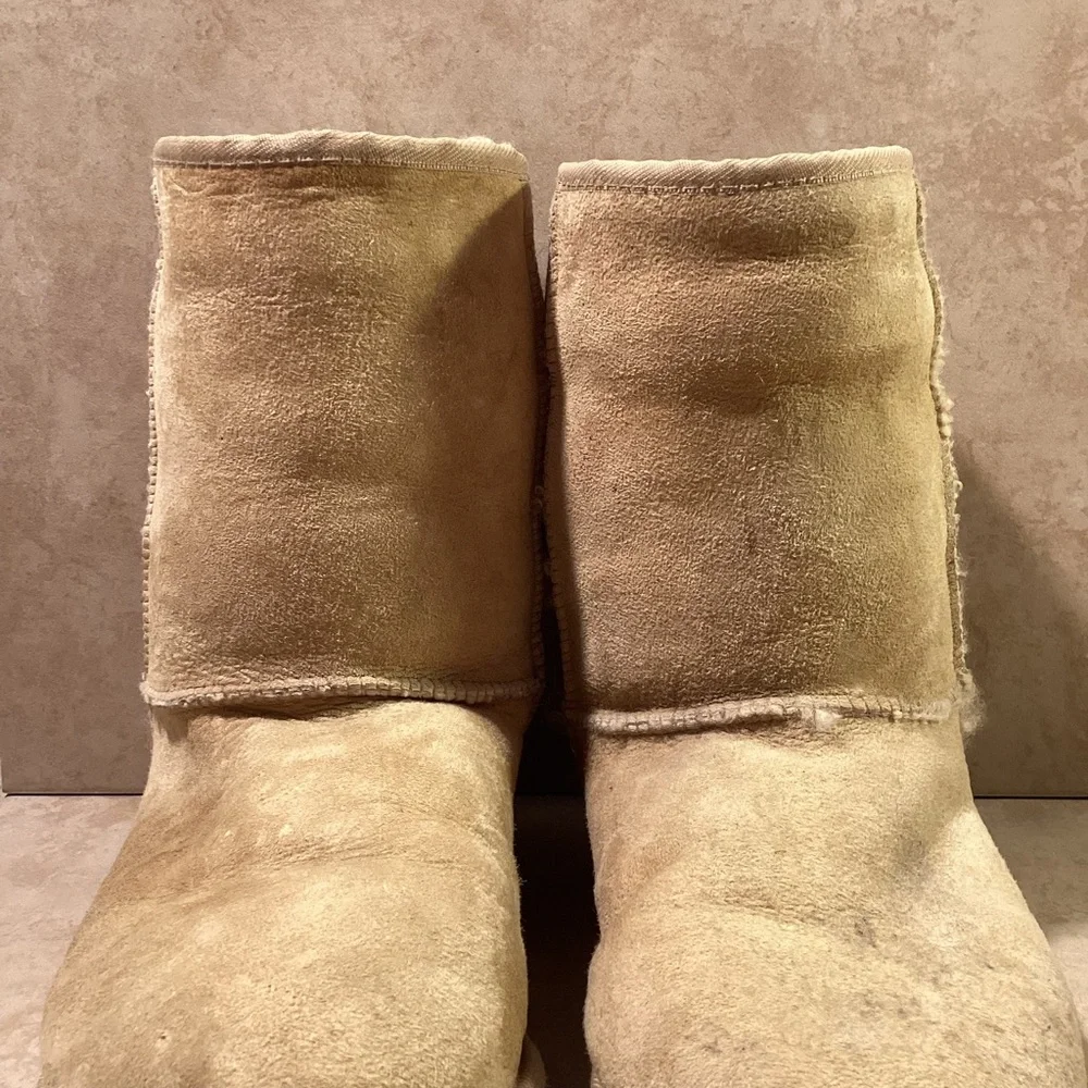 Ugg Y2K Tan Men’s Boot Size 9